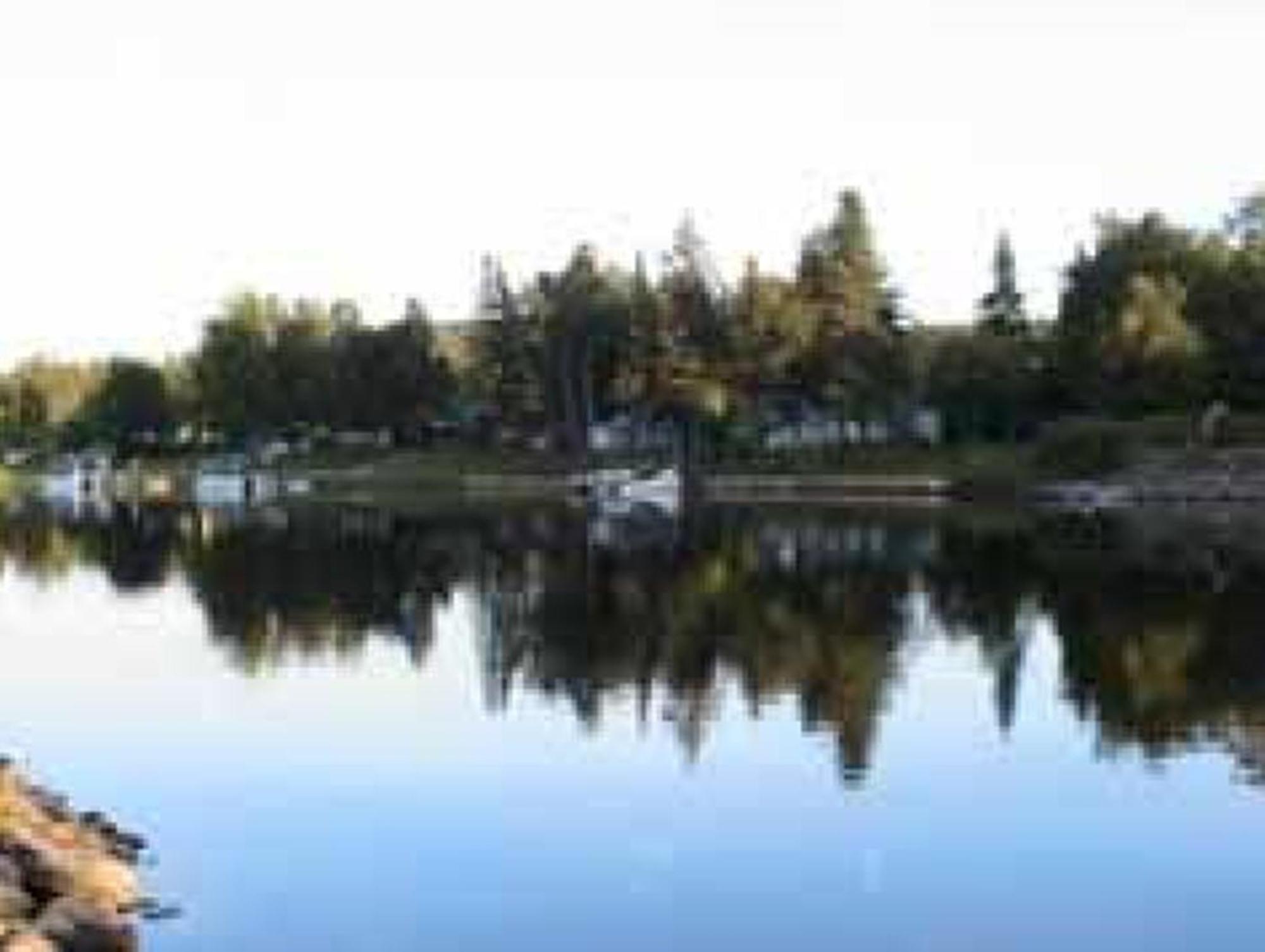 Le Reflet De La Riviere B&B Weedon-Centre 外观 照片