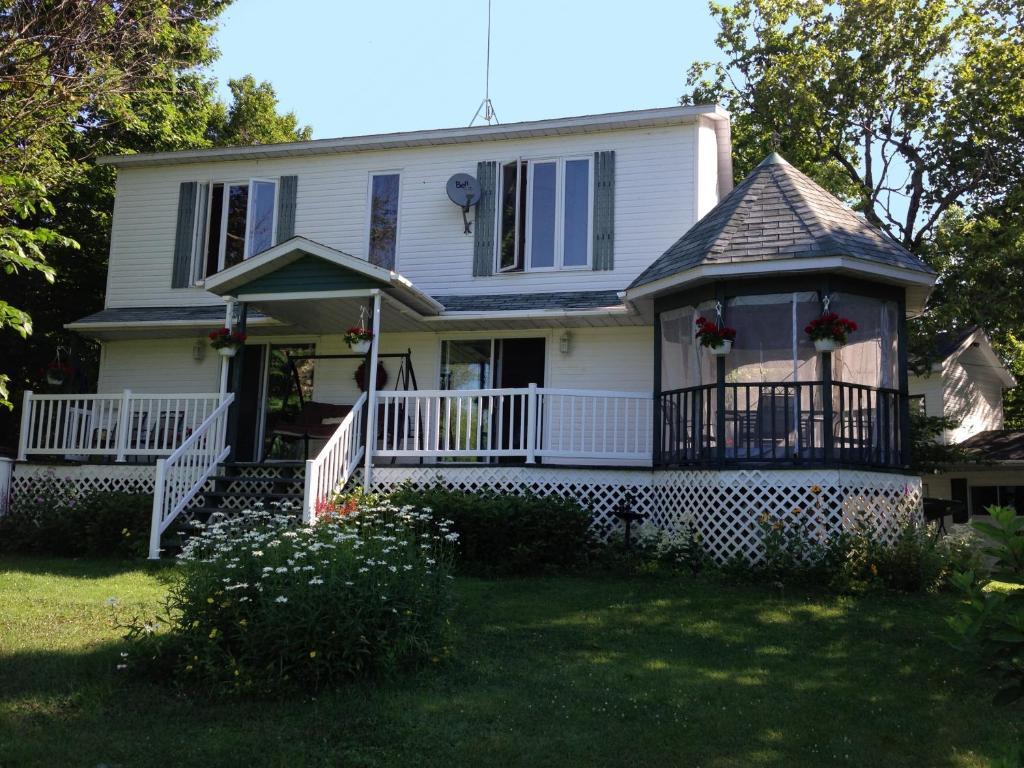 Le Reflet De La Riviere B&B Weedon-Centre 外观 照片